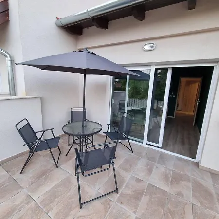 Apartament Bibi Terasz *